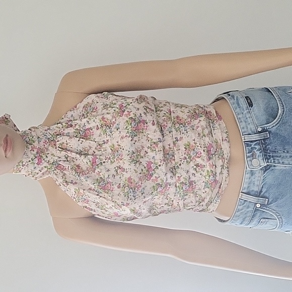Isabelle Dunlop Floral Backless Top - Picture 1 of 4